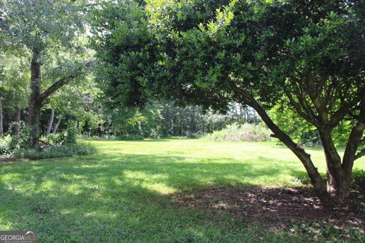 1571 Highway 341 Barnesville - 33