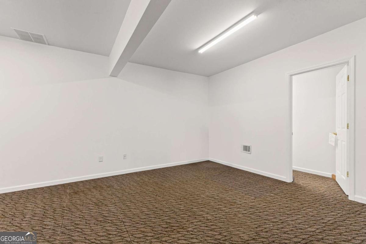 305 BRIDGEWATER Terrace Canton - 31