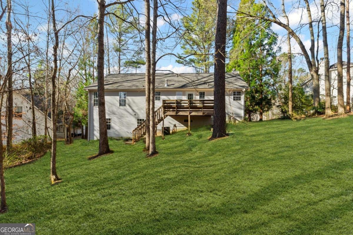 305 BRIDGEWATER Terrace Canton - 34