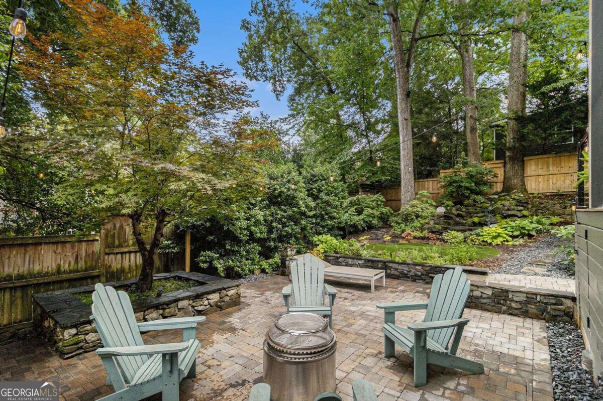 1833 Rock Springs Road Atlanta - 3