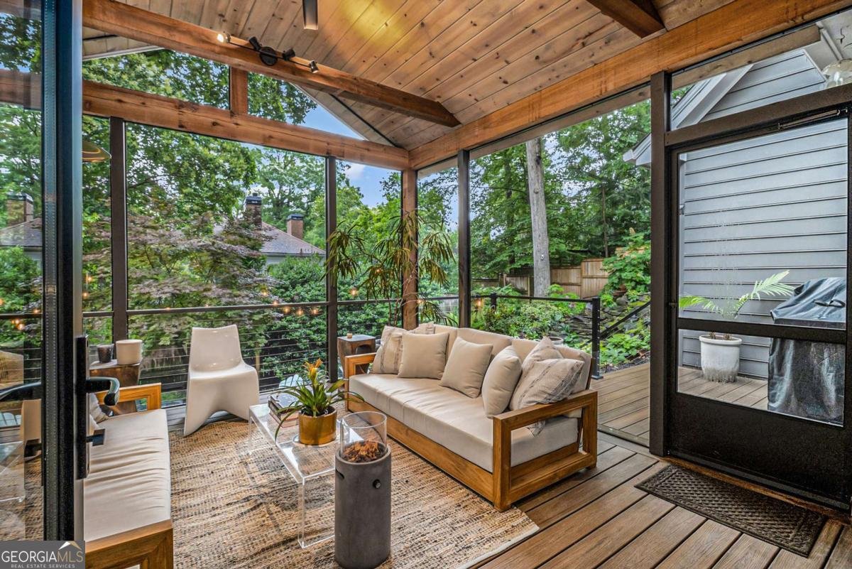 1833 Rock Springs Road Atlanta - 52