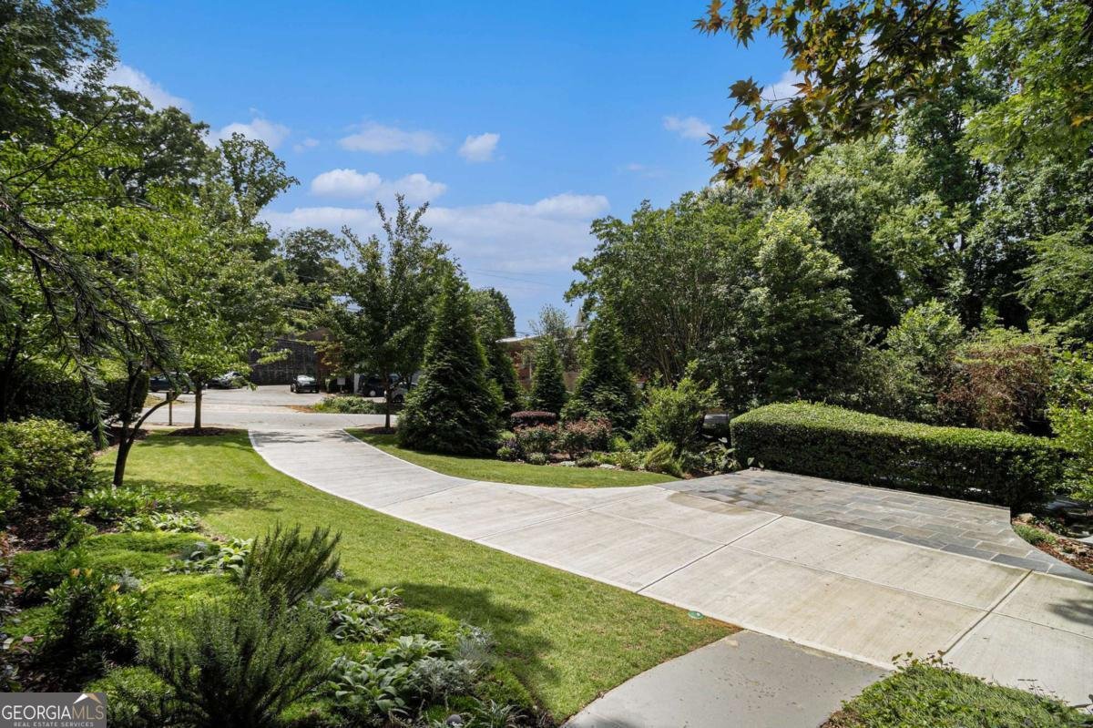 1833 Rock Springs Road Atlanta - 54