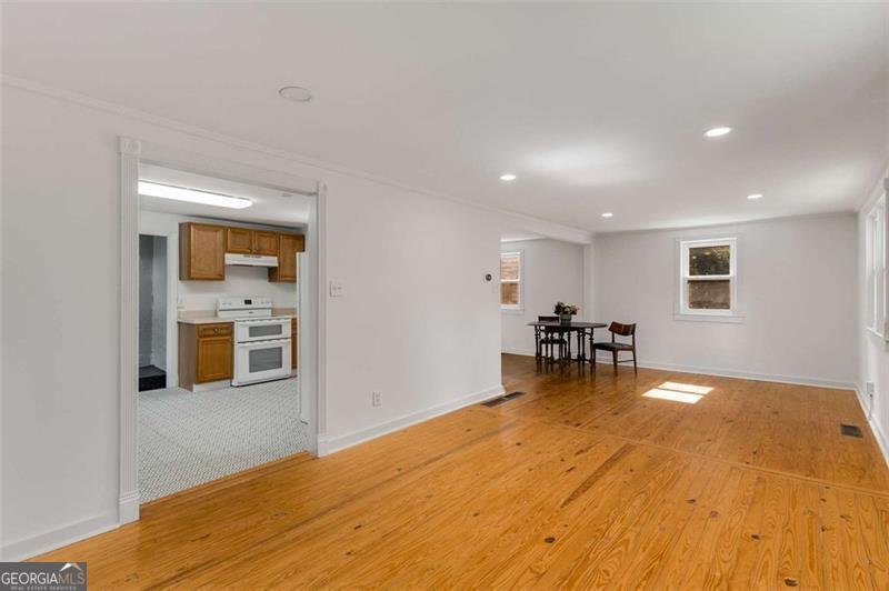 3158 Granby Scottdale - 9