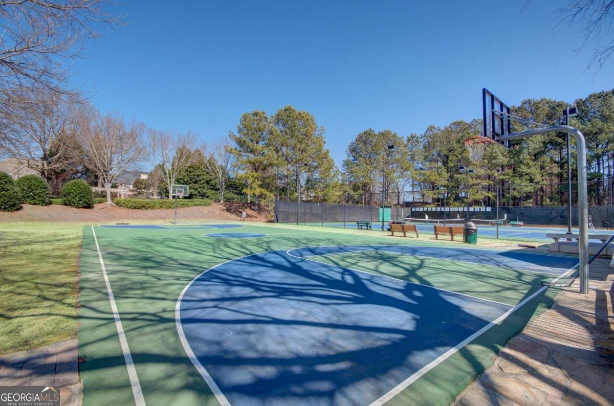 390 Wilde Green Drive Roswell - 27