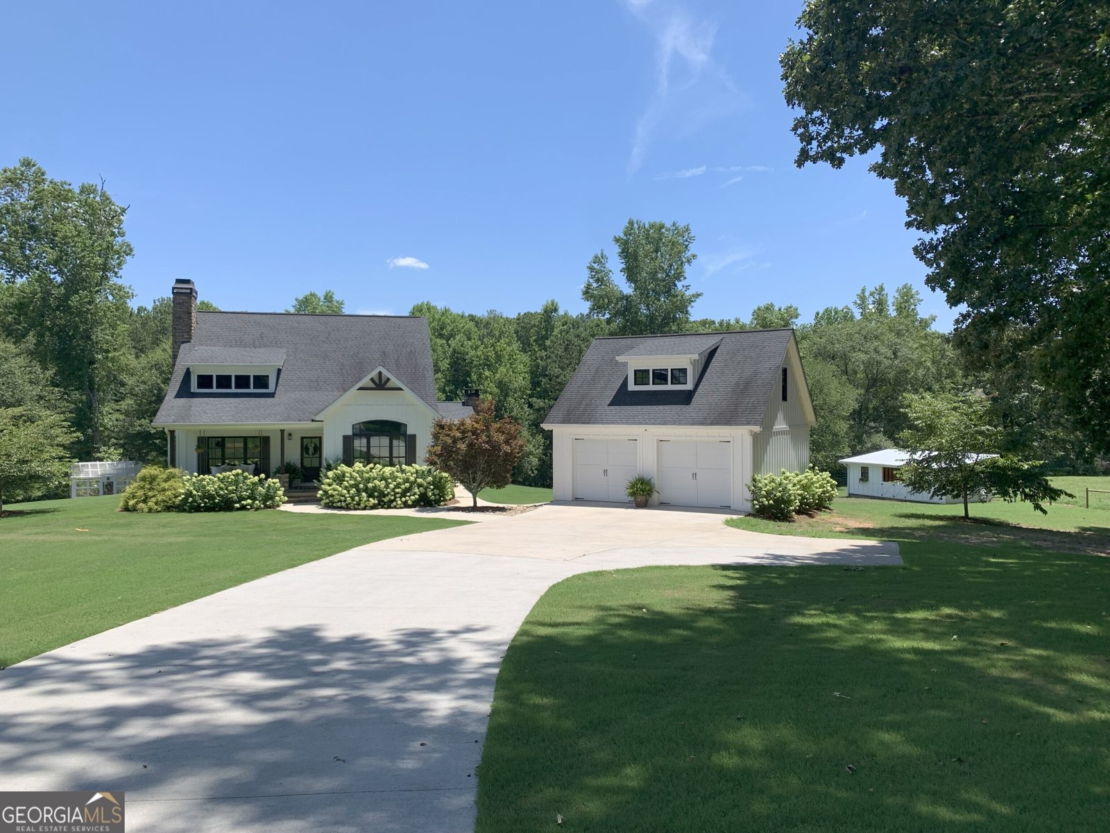 251 Merrell Road Carrollton - 1