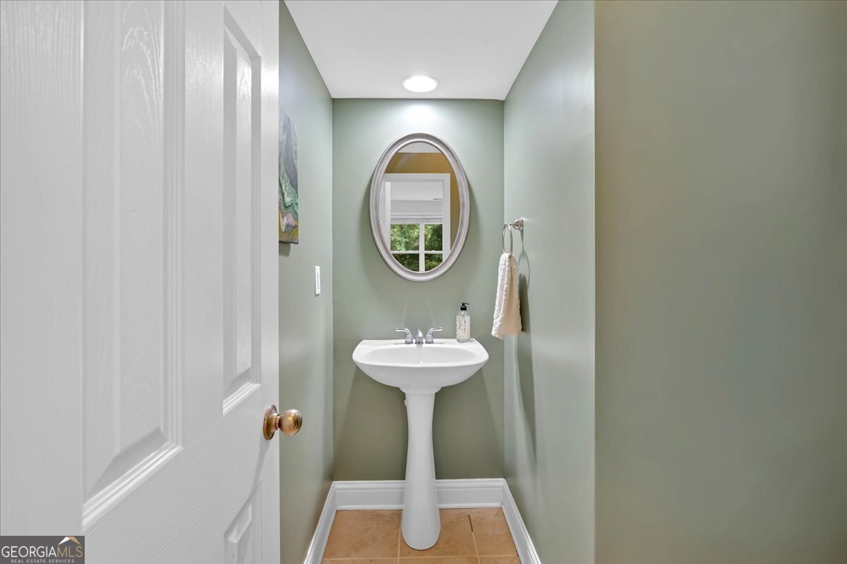 2263 Nottley Drive Marietta - 27