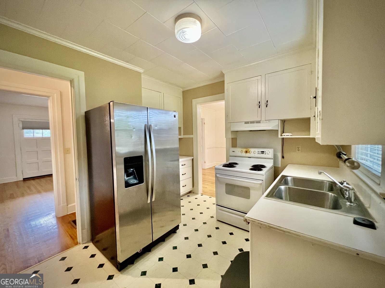 319 Line Street Dexter - 10