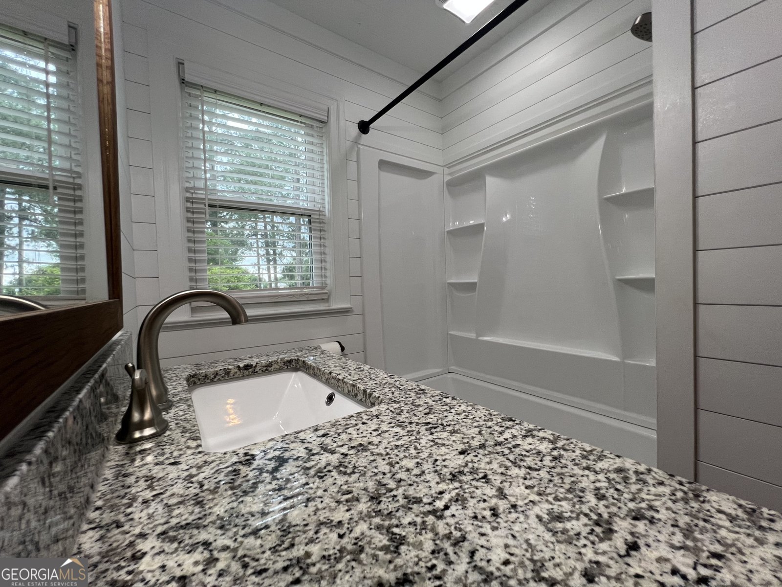 319 Line Street Dexter - 13