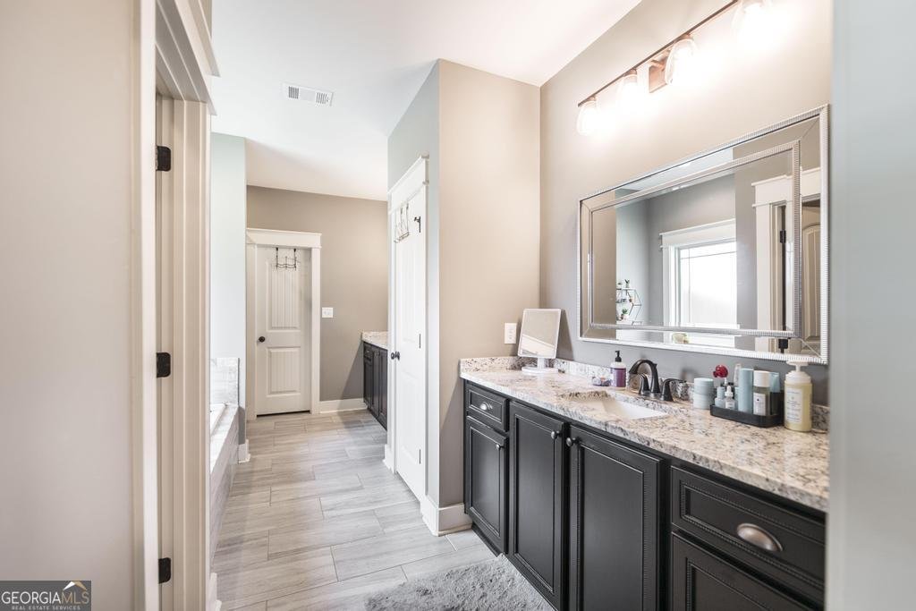 217 Woodlands Boulevard Kathleen - 19