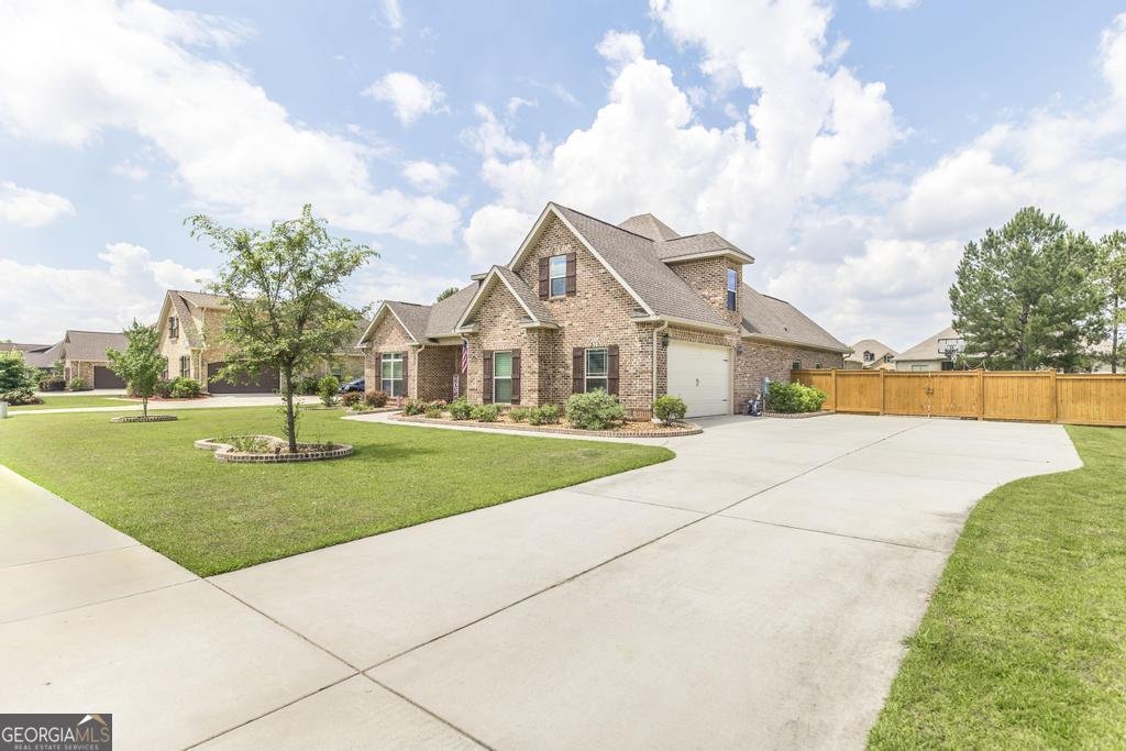 217 Woodlands Boulevard Kathleen - 2
