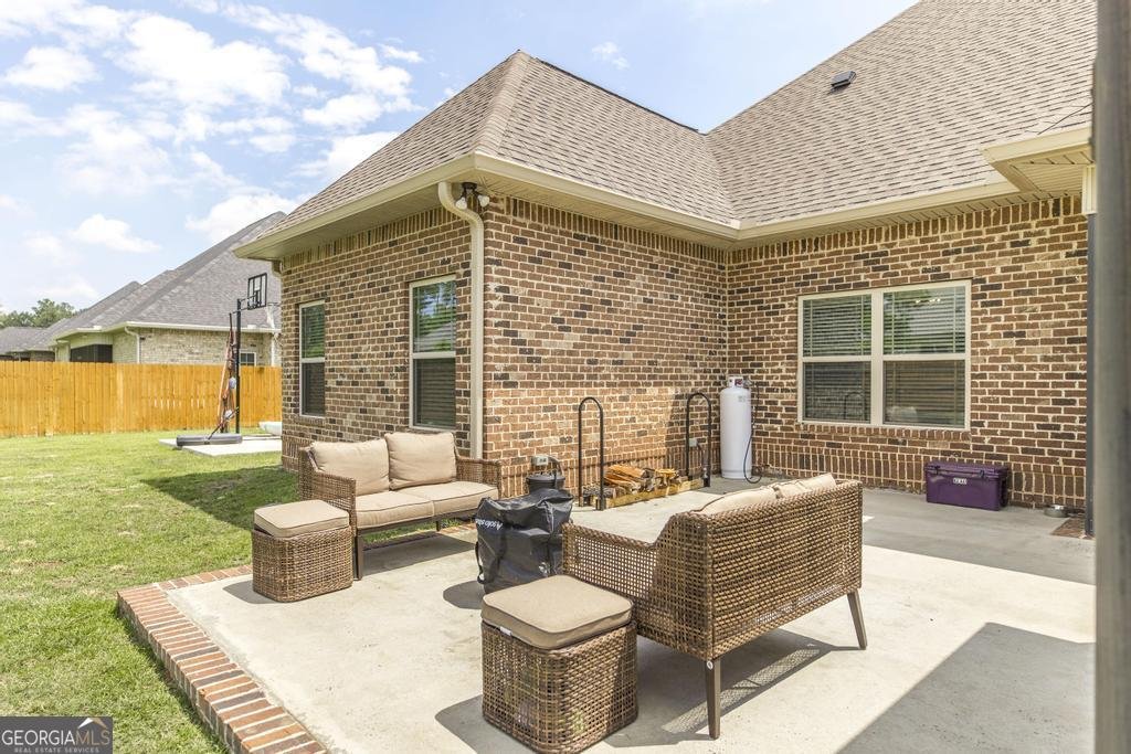 217 Woodlands Boulevard Kathleen - 33