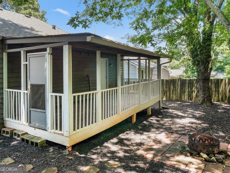 4679 CANDLEWYCK Way Buford - 24