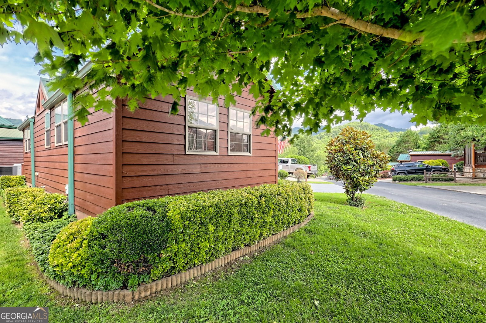 77 Falls View Drive Dillard - 33