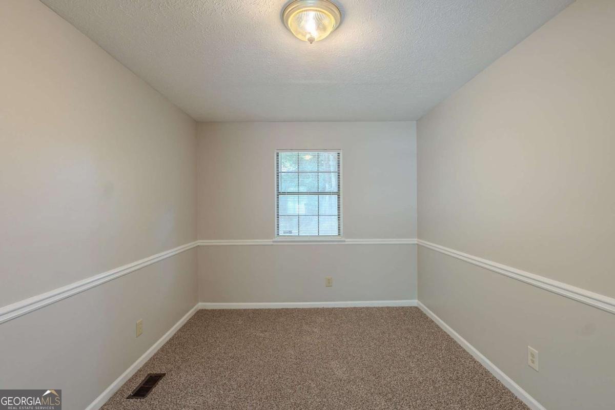 2247 Cherokee Valley Drive Lithonia - 11