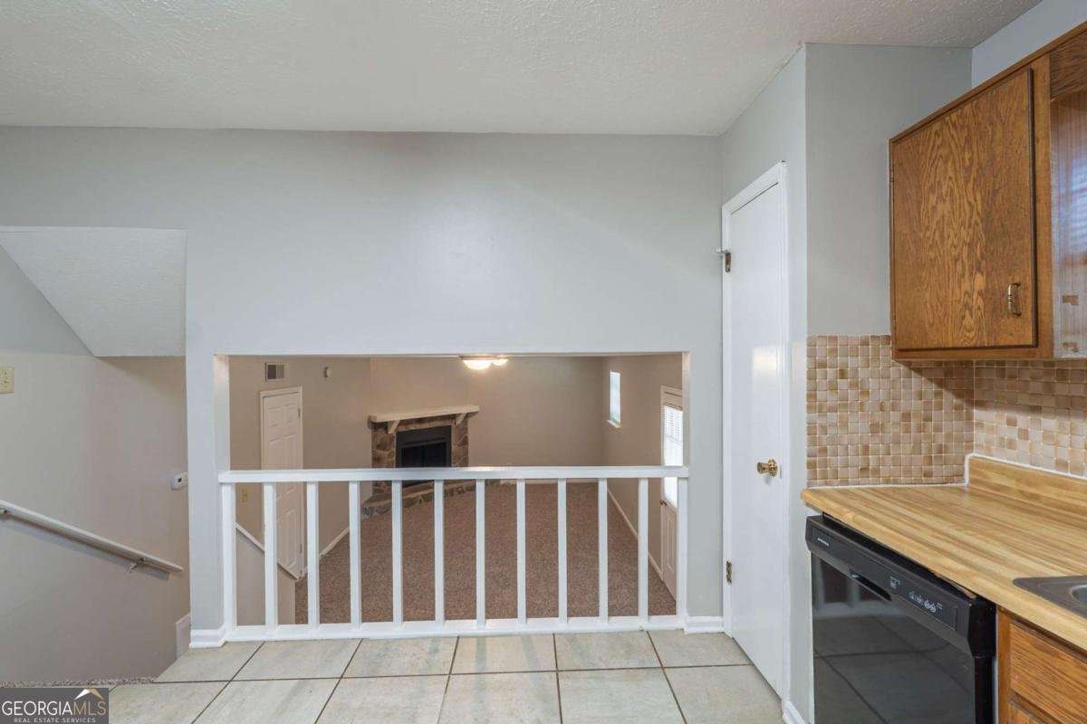 2247 Cherokee Valley Drive Lithonia - 15