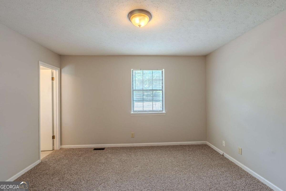 2247 Cherokee Valley Drive Lithonia - 19