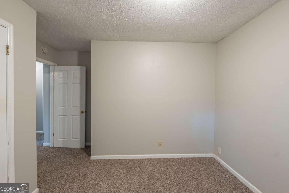2247 Cherokee Valley Drive Lithonia - 23