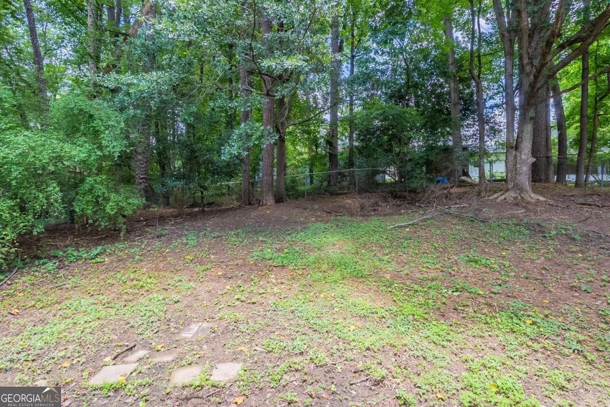 2247 Cherokee Valley Drive Lithonia - 31