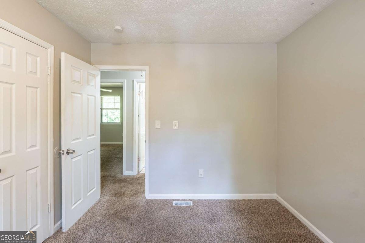 2242 Cherokee Valley Circle Lithonia - 14