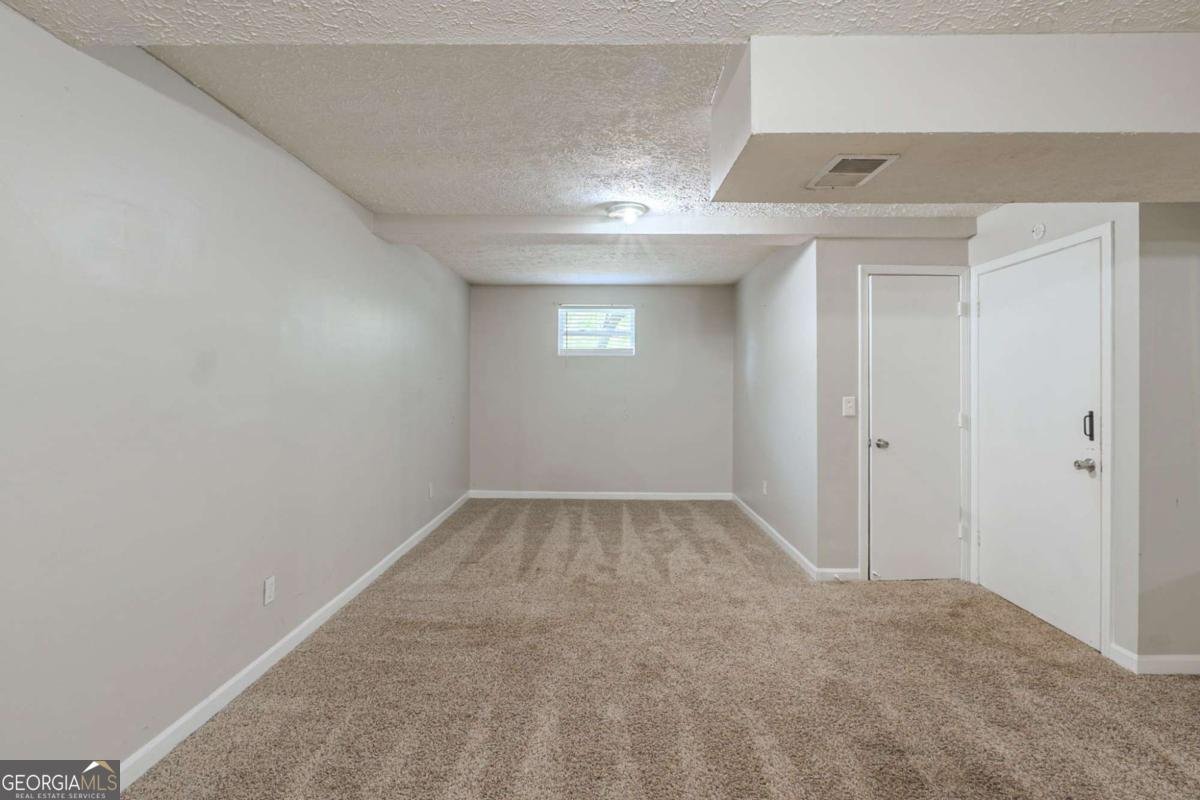 2242 Cherokee Valley Circle Lithonia - 22