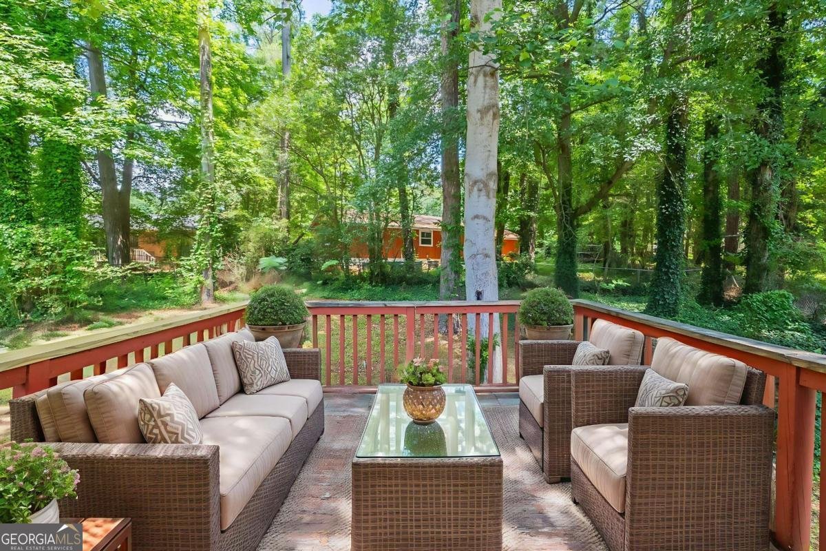 2242 Cherokee Valley Circle Lithonia - 6