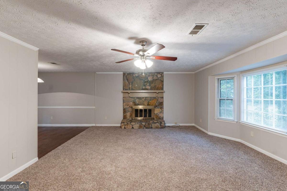 2047 Cliffton Terrace Snellville - 10