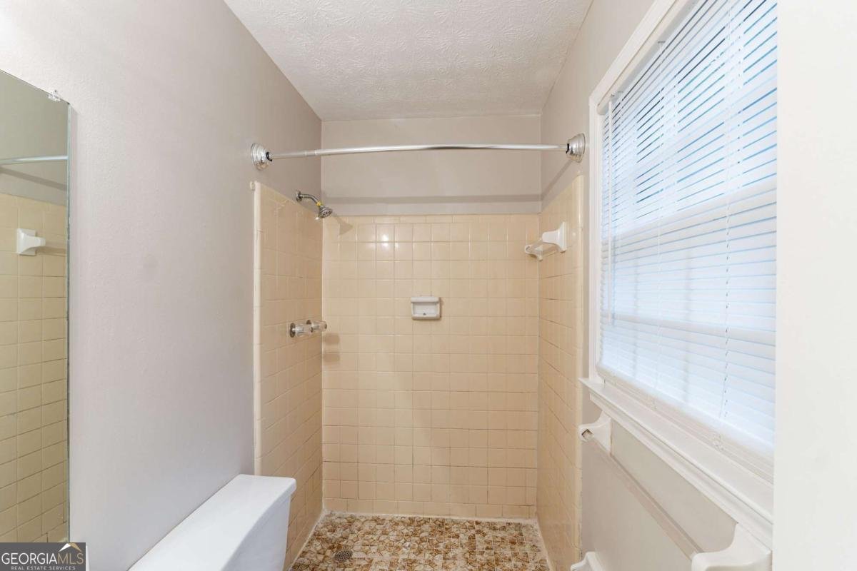 2047 Cliffton Terrace Snellville - 16