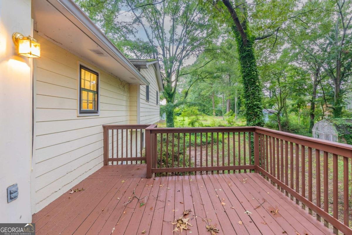 2047 Cliffton Terrace Snellville - 25