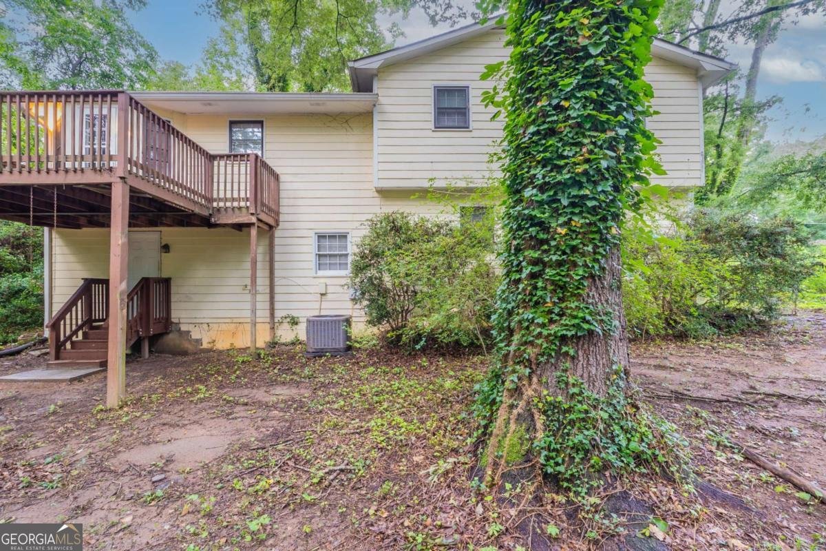 2047 Cliffton Terrace Snellville - 26