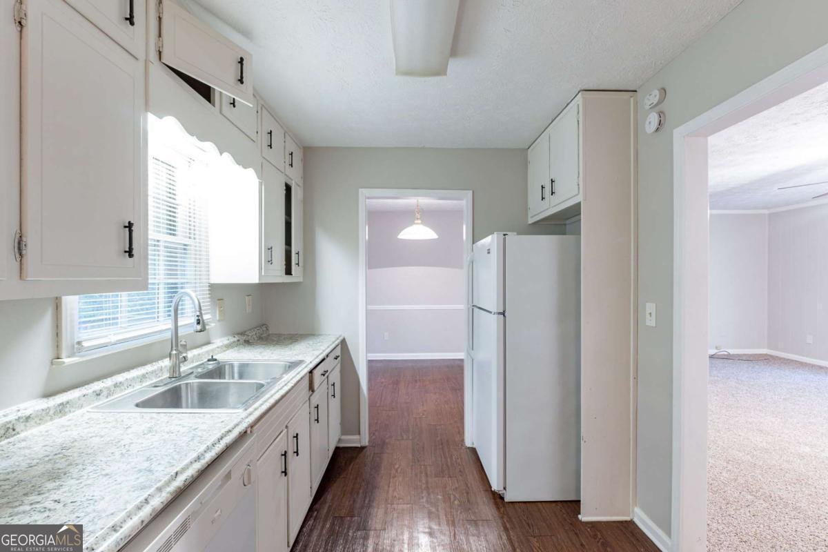 2047 Cliffton Terrace Snellville - 8