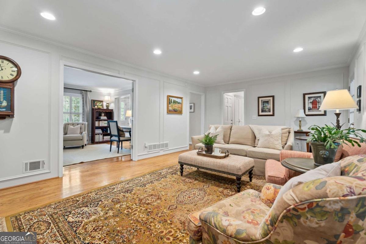 3609 Meadow Chase Drive Marietta - 9