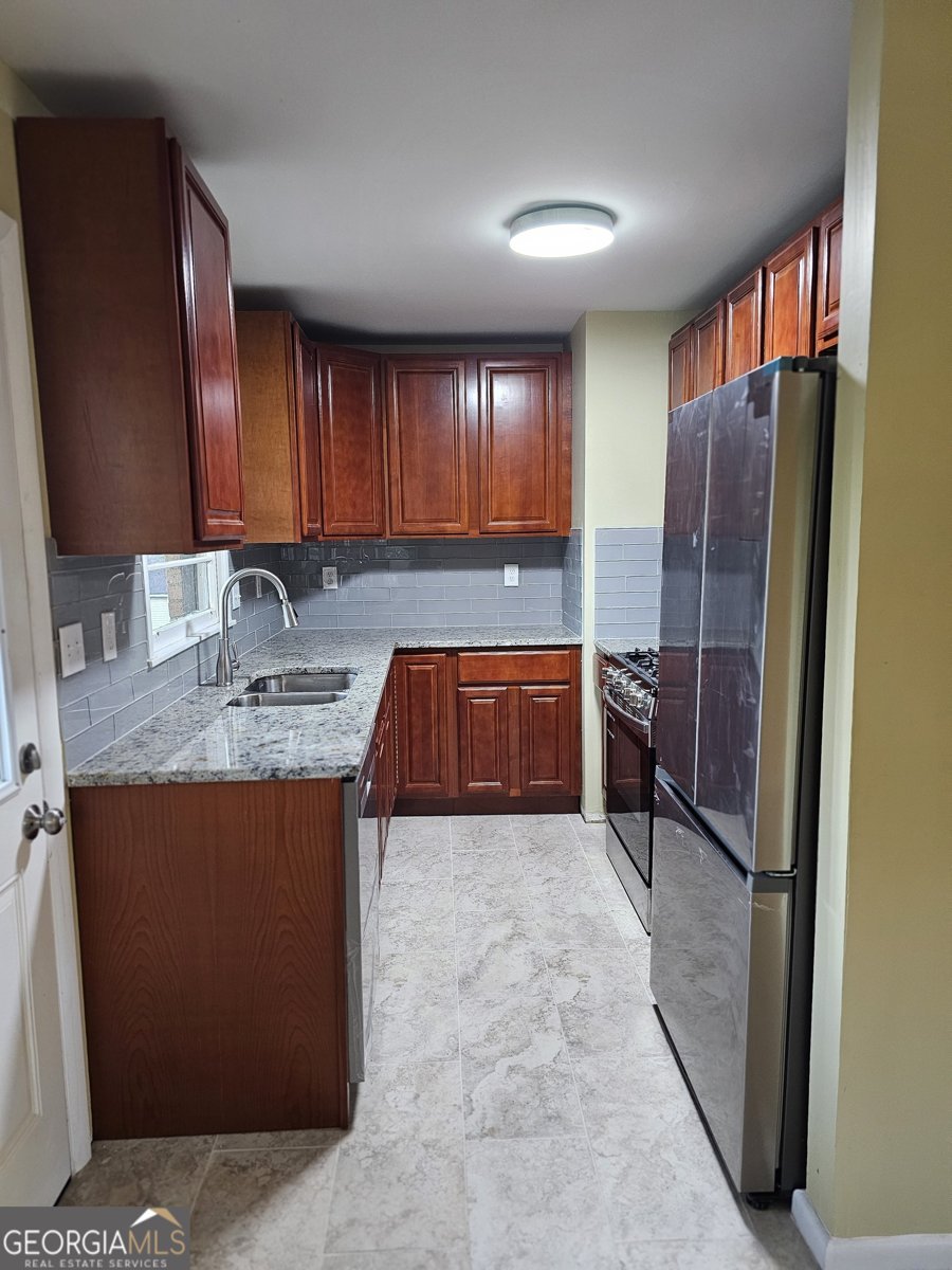 655 Shellnut Drive Forest Park - 34