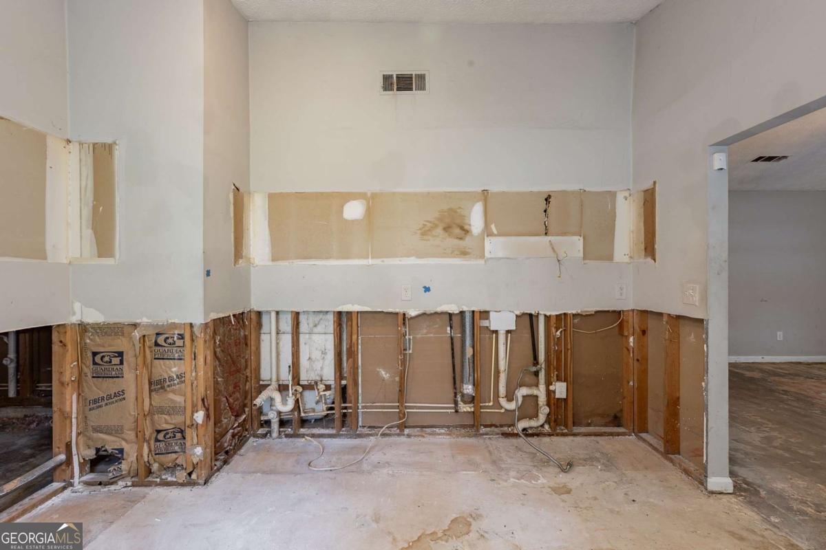 5856 Rock Road Union City - 3