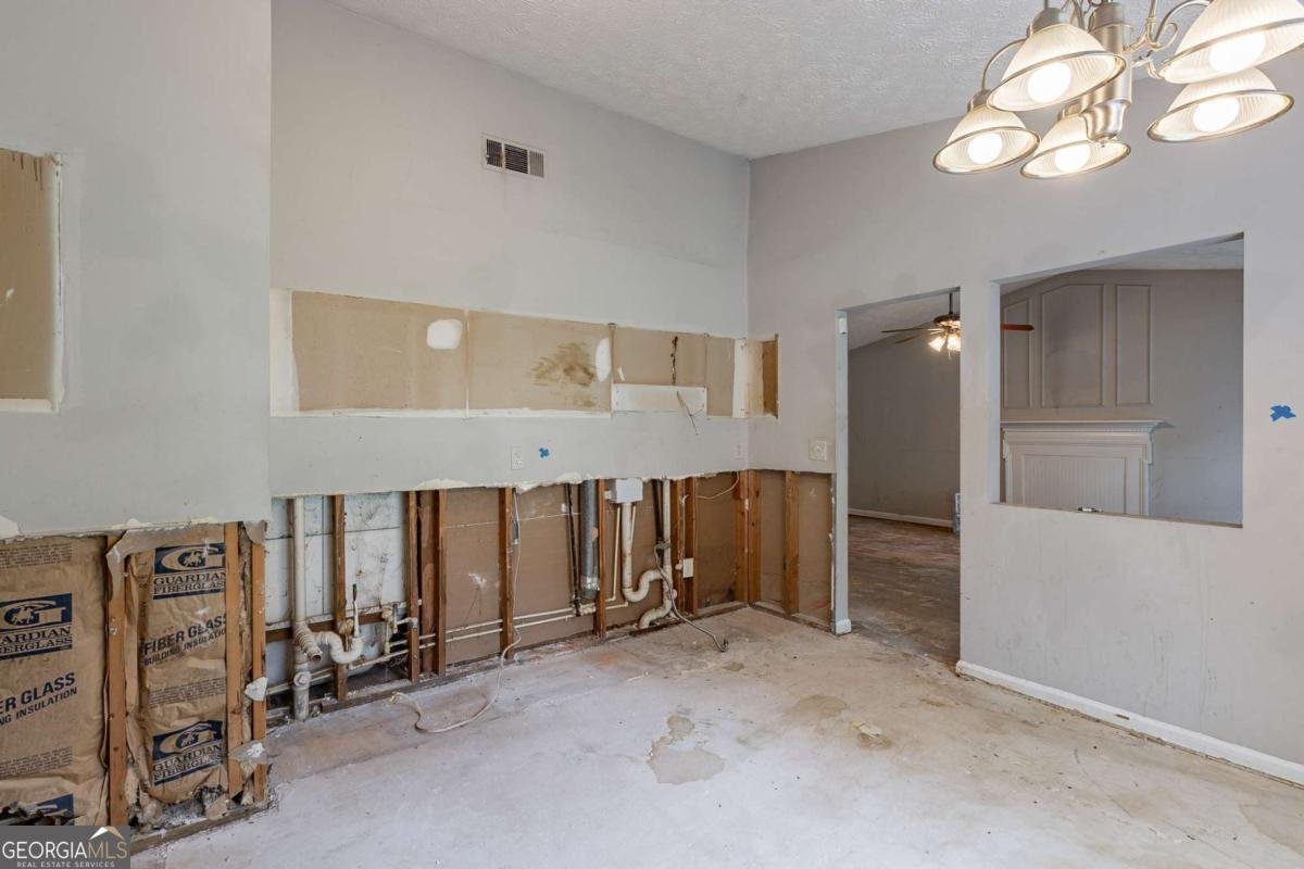 5856 Rock Road Union City - 4