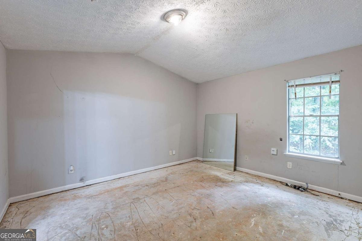 5856 Rock Road Union City - 9