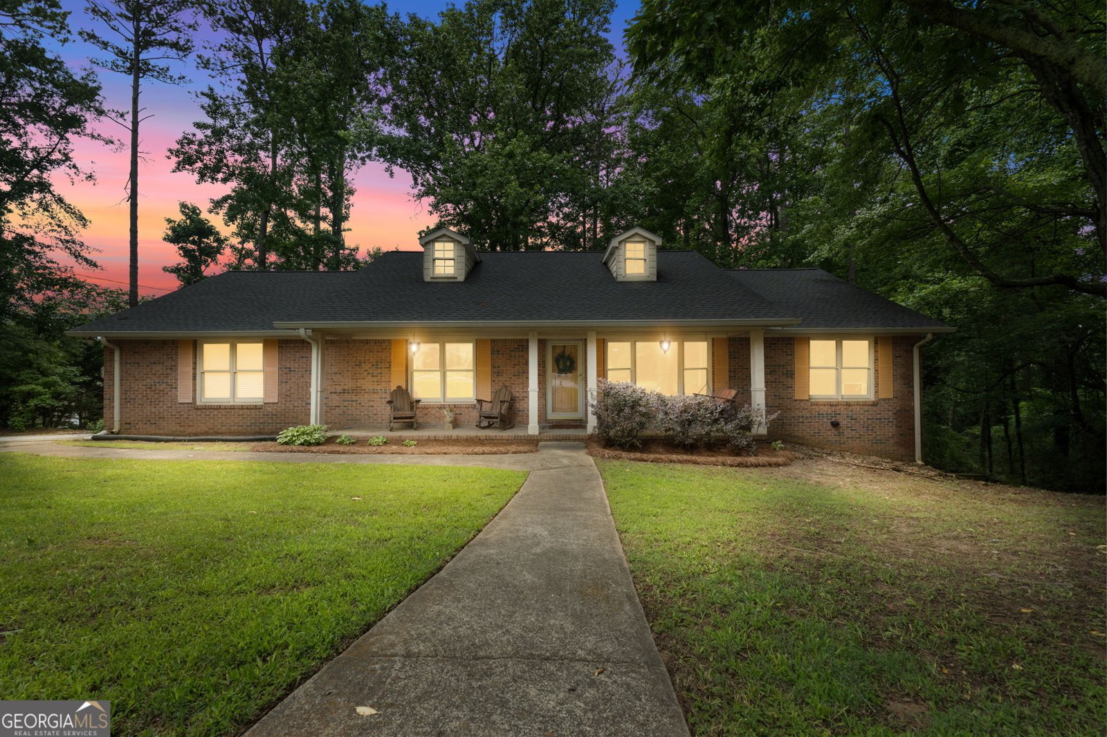 1290 Shadowlawn Drive Conyers - 2