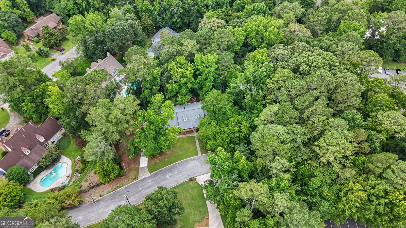 1290 Shadowlawn Drive Conyers - 42