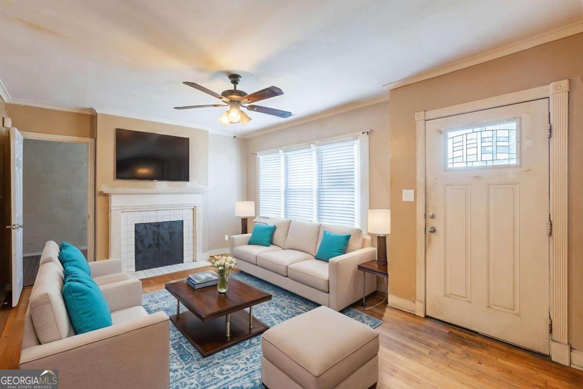 879 Sylvan Place Atlanta - 3