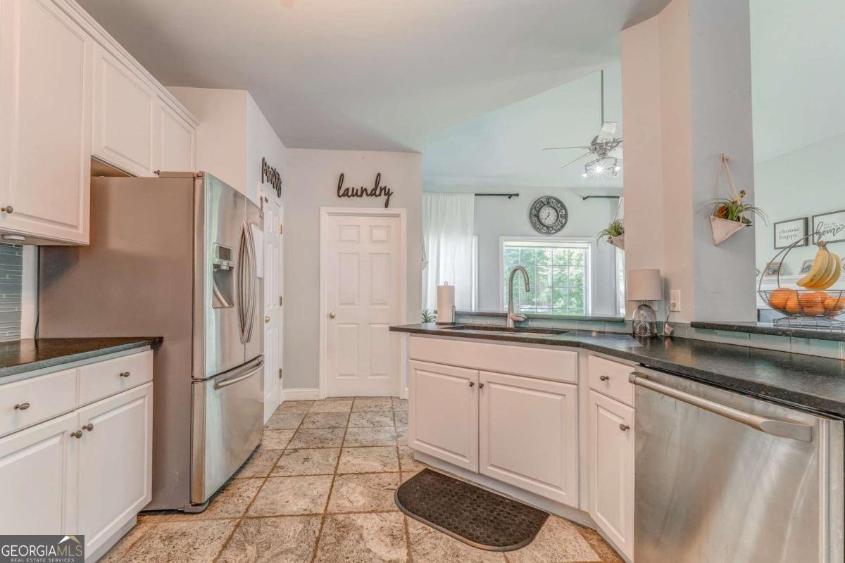 119 Creekside View Hiram - 16