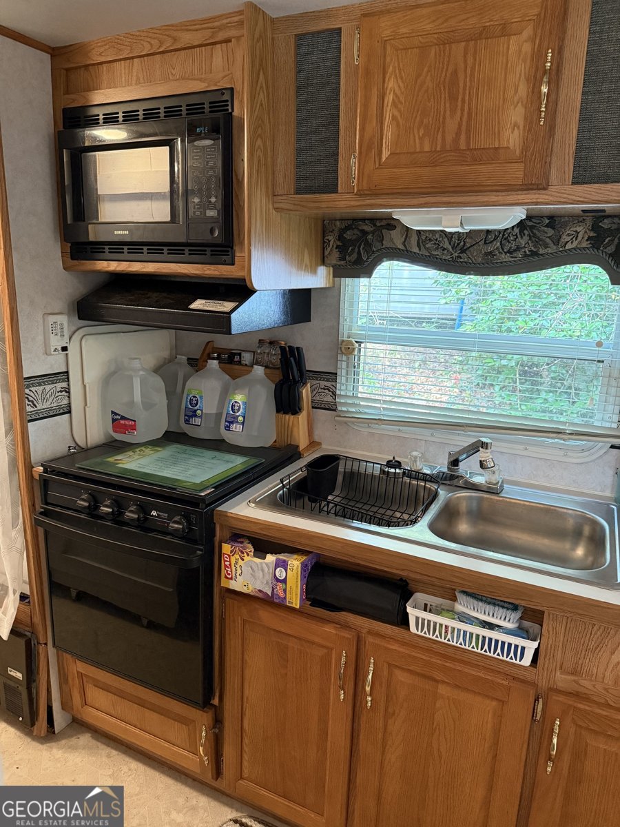 133 Admiral Drive Hartwell - 21