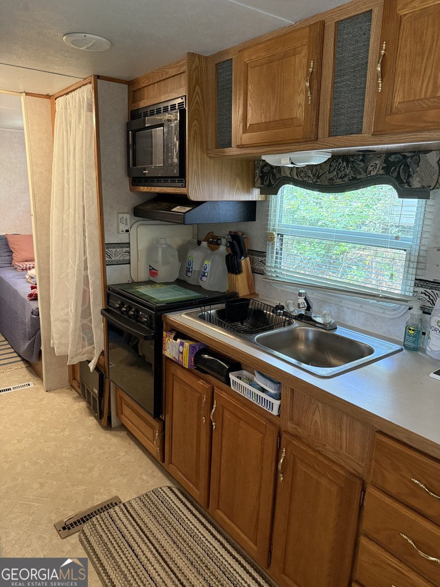 133 Admiral Drive Hartwell - 22