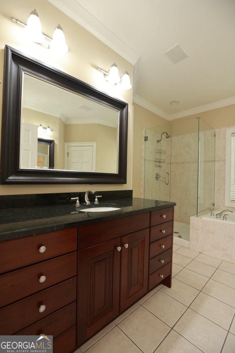 3541 Roswell Road Atlanta - 27