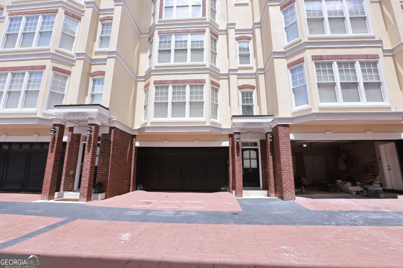 3541 Roswell Road Atlanta - 75