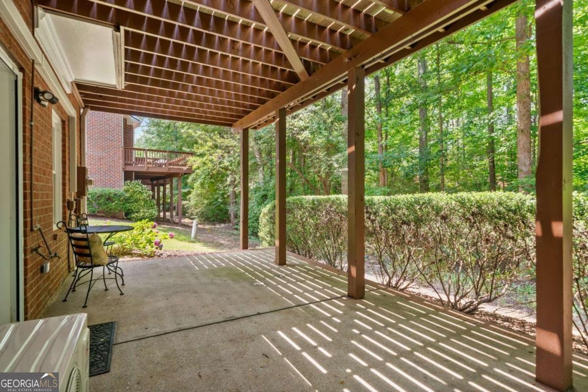 3401 Village Green Drive Roswell - 23