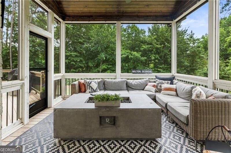 16660 Quayside Drive Milton - 3