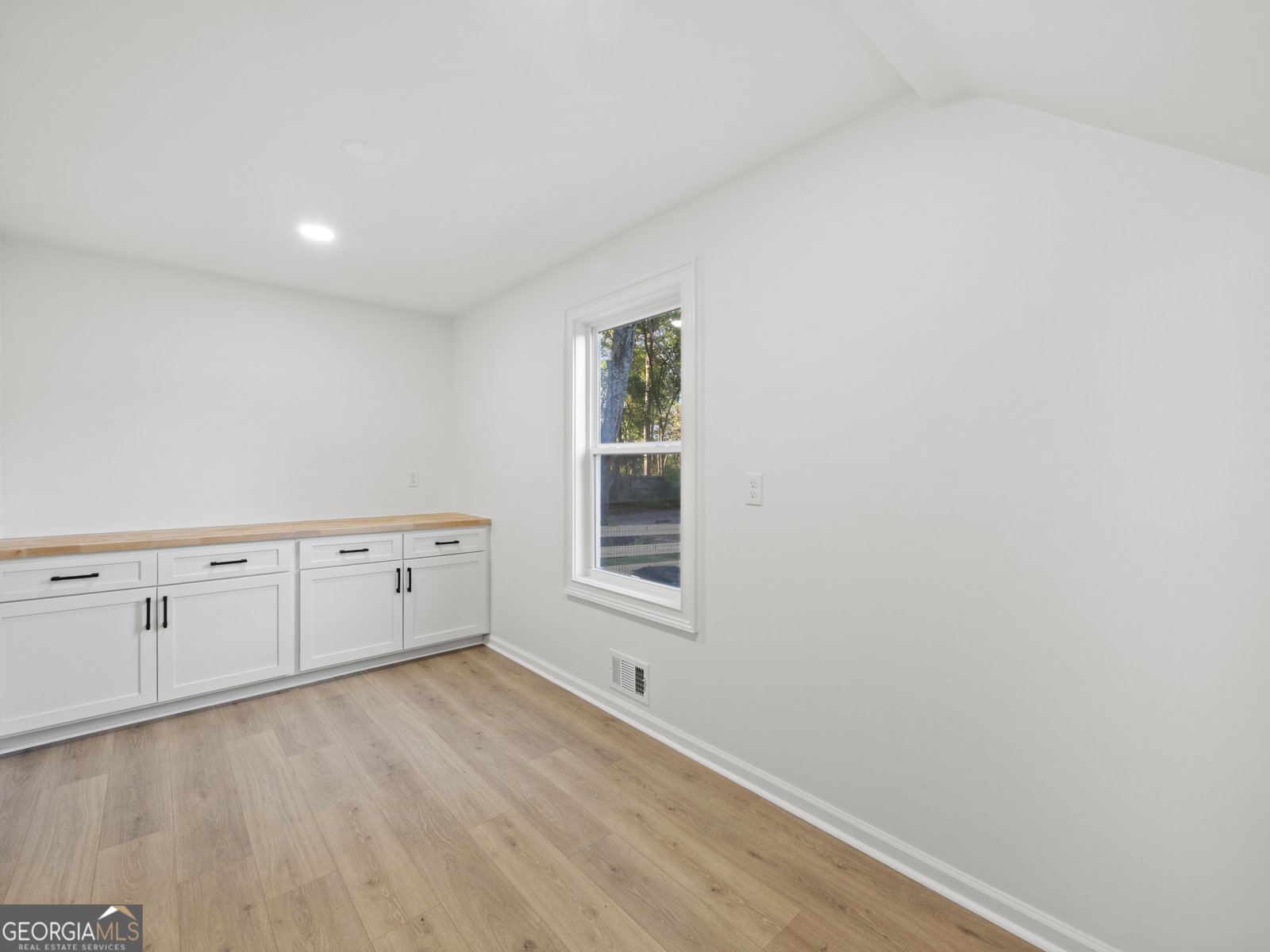 670 Storey Lane Jefferson - 10
