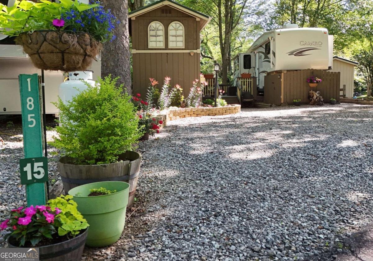 185 Choestoe Valley Circle Blairsville - 1