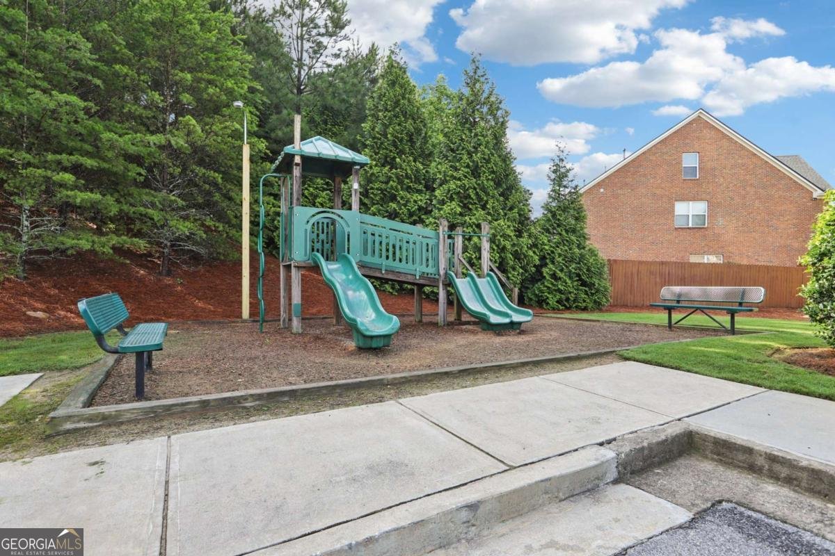 6160 Oriole Lane Cumming - 43