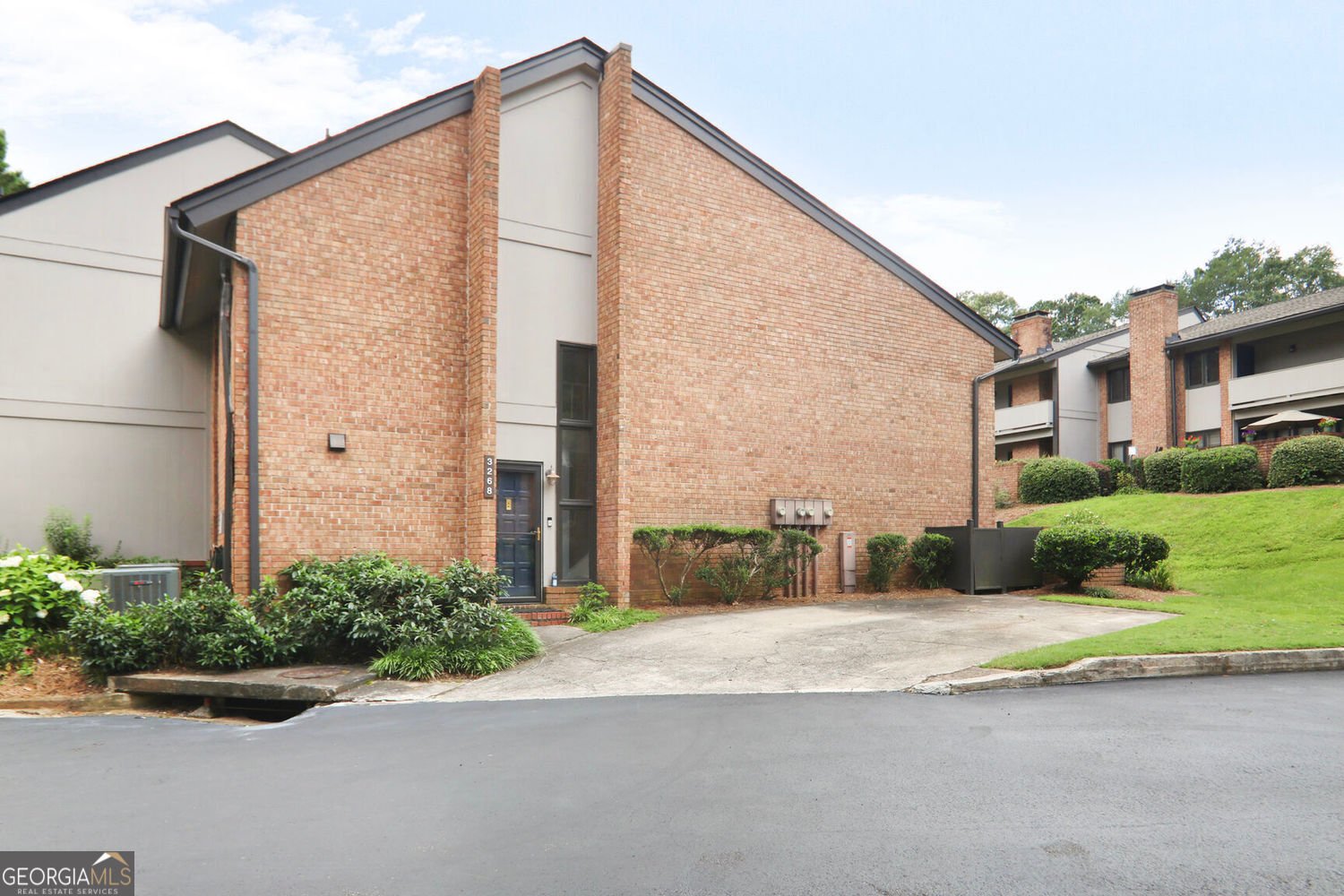3268 Clairmont North Road Atlanta - 2