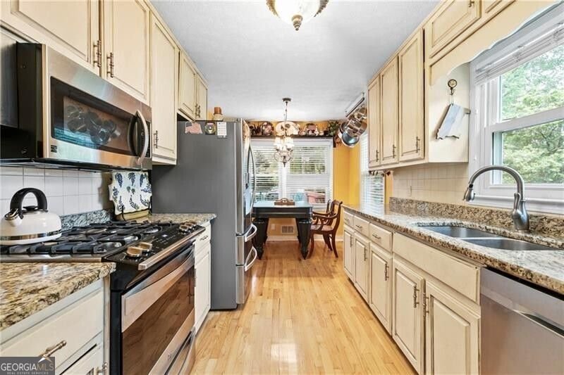 621 Windgrove Drive Marietta - 6